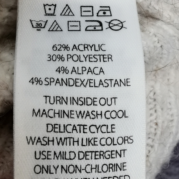 SIZE XS RUBY MOON, SOFT KNIT, BOATNECK SWEATER EUC - Picture 5 of 11